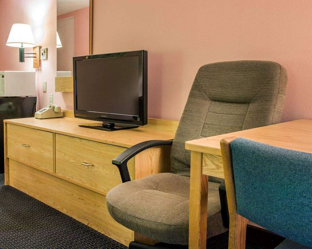 Econo Lodge Battle Creek Quarto foto