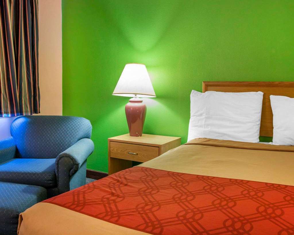 Econo Lodge Battle Creek Quarto foto